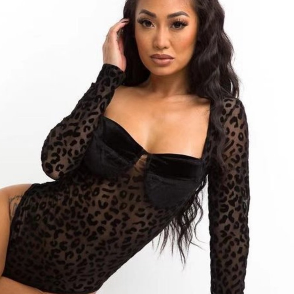 FOXY B! (Black)